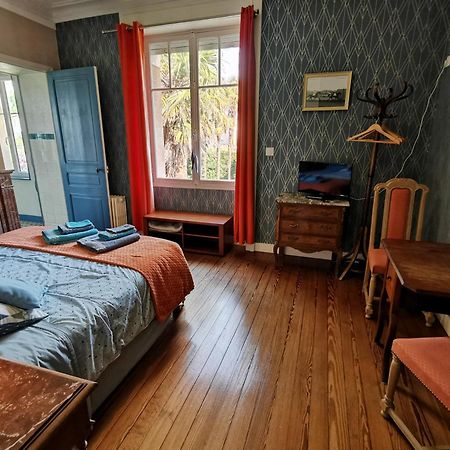 Bed and Breakfast La Garenne Bricquebec Exterior foto
